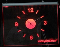 UZAKTAN KUMANDALI VE GECE LAMBALI SAAT