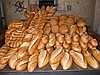 Besicilere müjde bayat ekmek